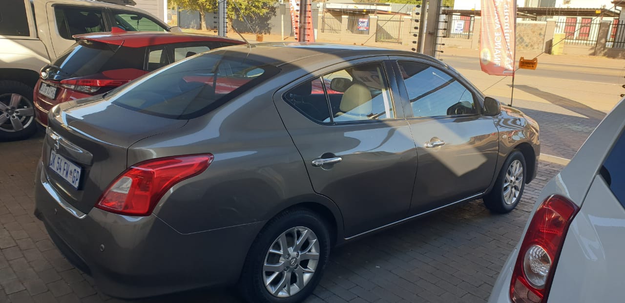 NISSAN